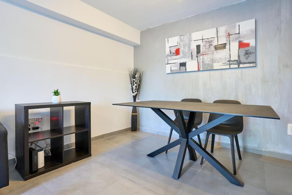 Urban Front - Walking Distance From Paceville And St George Bay Beach Is-Swieqi Экстерьер фото